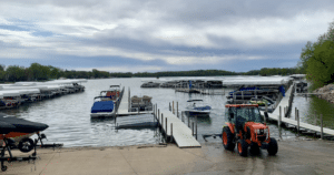 How to drive boat use